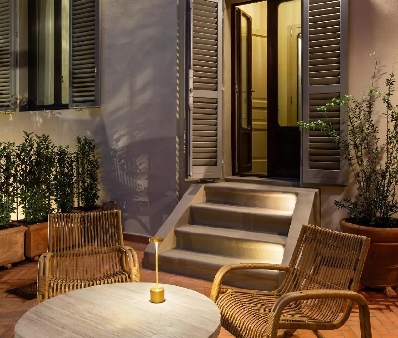 Aparthotel This Time Tomorrow In Florence